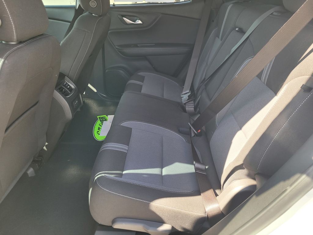 Used 2023 White Chevrolet LT image 11