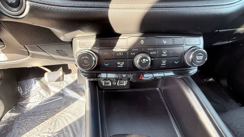 Used 2024 Dodge Durango SXT 4D Sport Utility