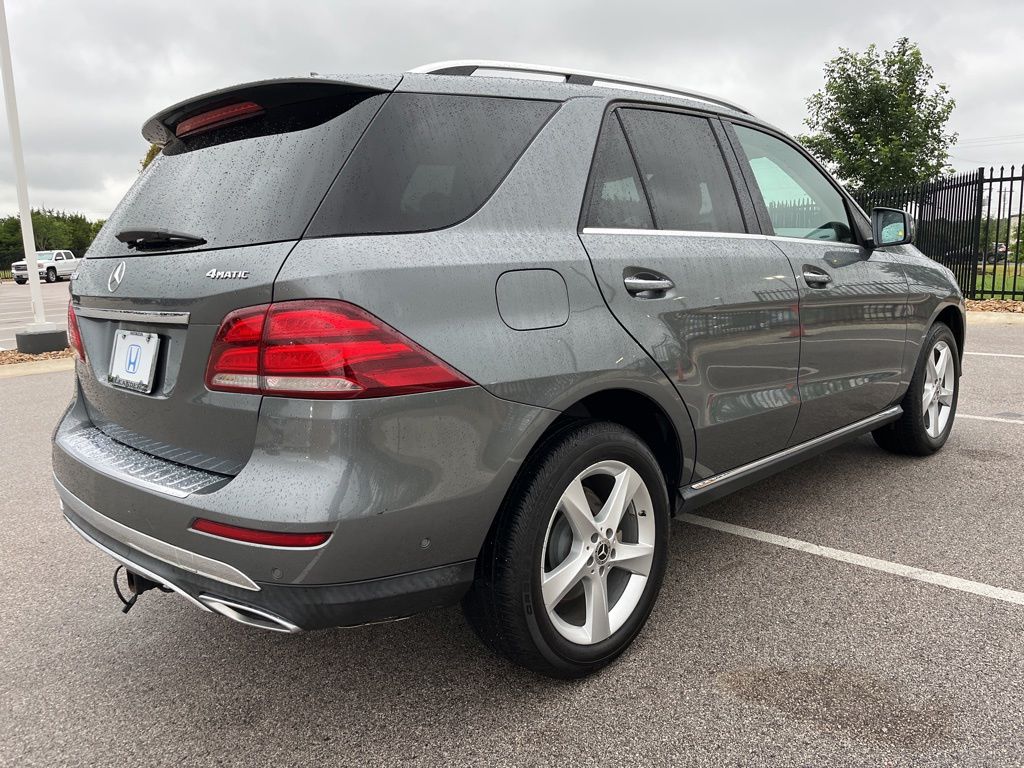 Thumbnail: 2018 Mercedes-Benz GLE - 4