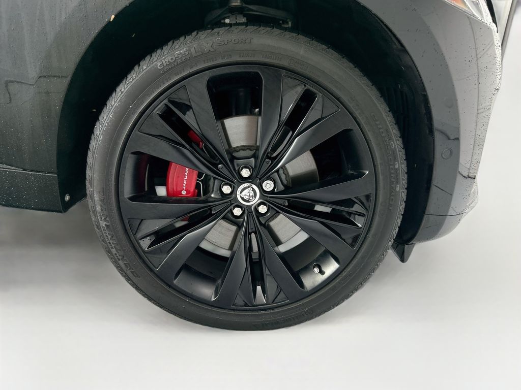 Thumbnail: 2026 Jaguar F-Pace - 30