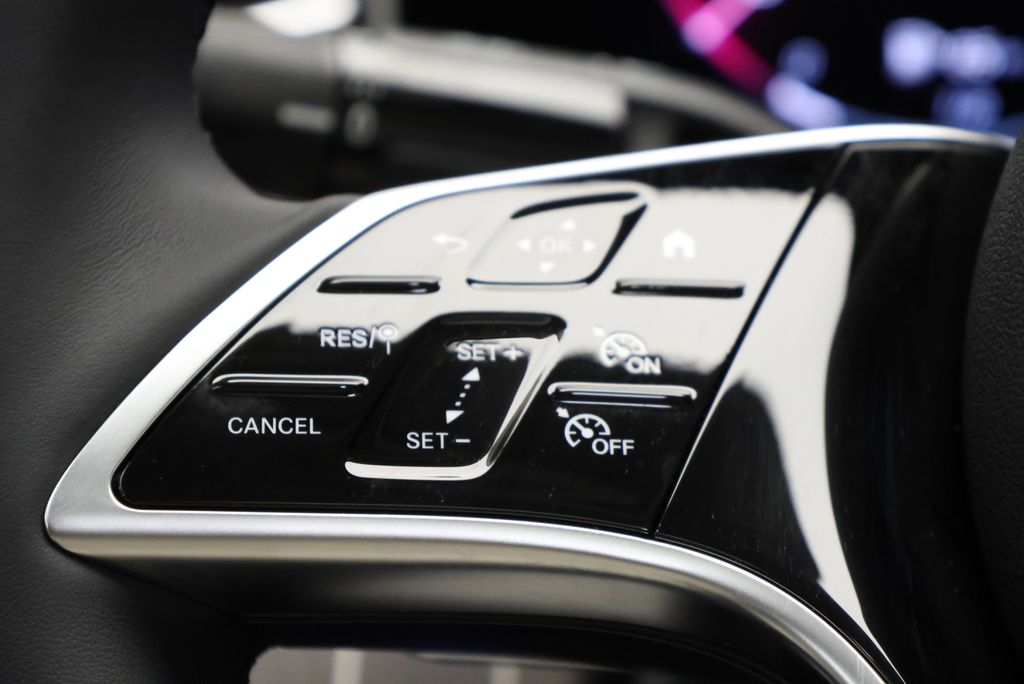 Thumbnail: 2026 Mercedes-Benz E-Class - 21