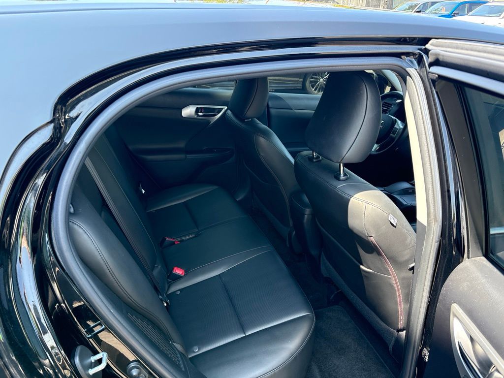 2013 Lexus CT 200h