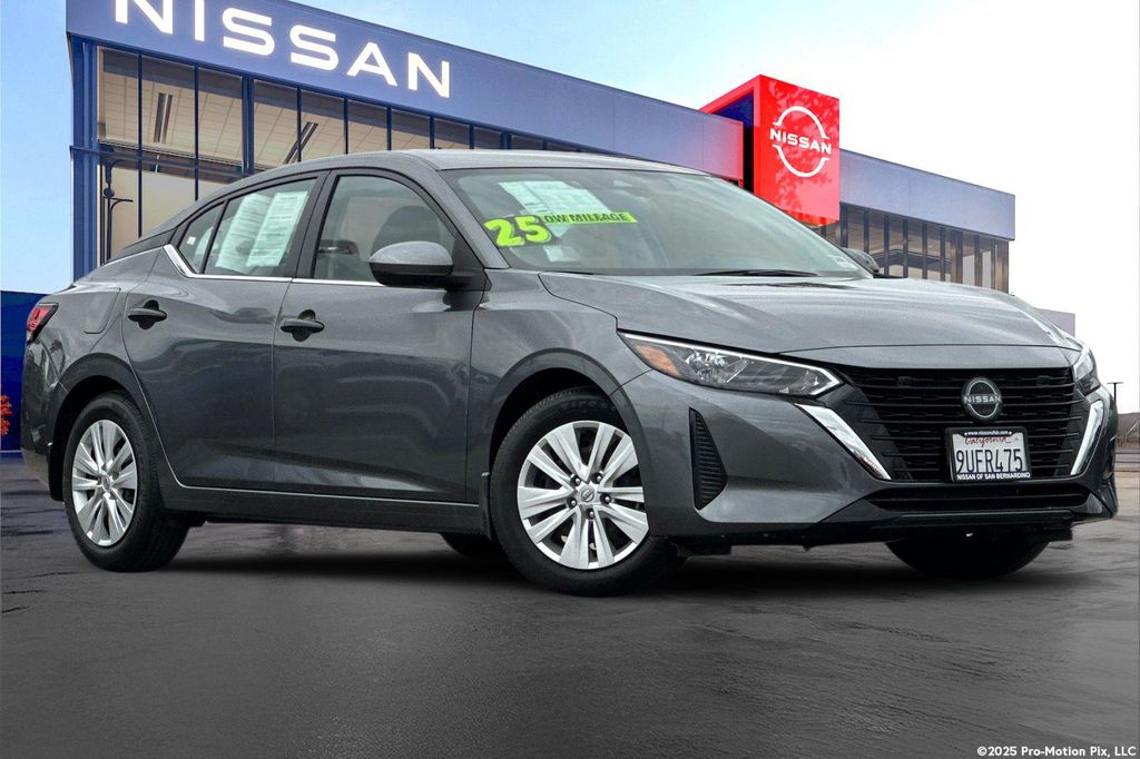 2025 Nissan Sentra S CVT's photo