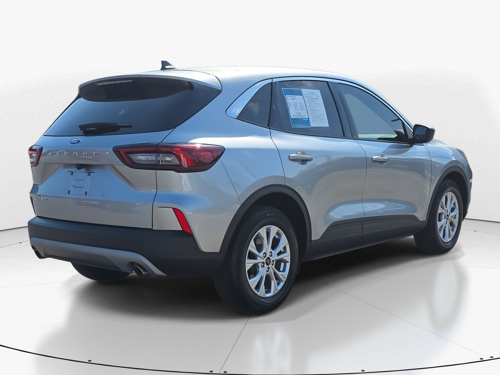 2023 Iconic Silver Metallic Ford Escape Active FWD SUV