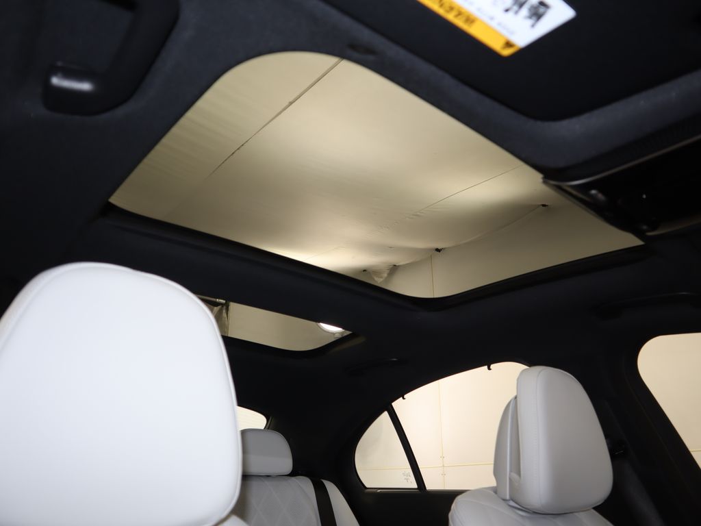 Thumbnail: 2026 Mercedes-Benz E-Class - 20