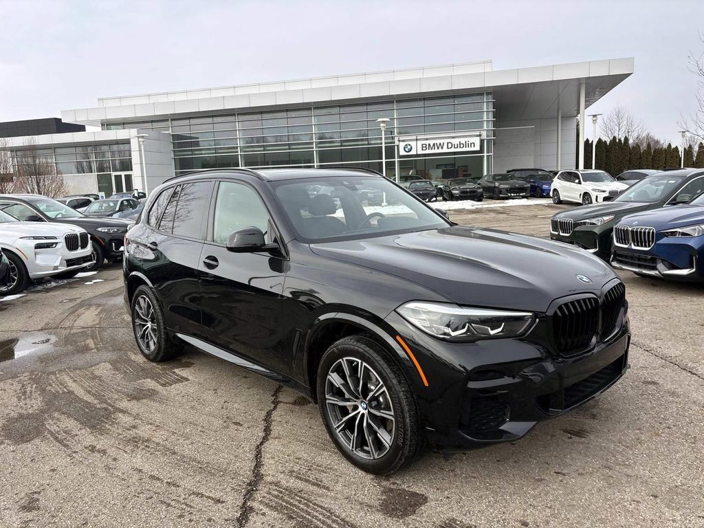 2022 BMW X5 xDrive40i AWD