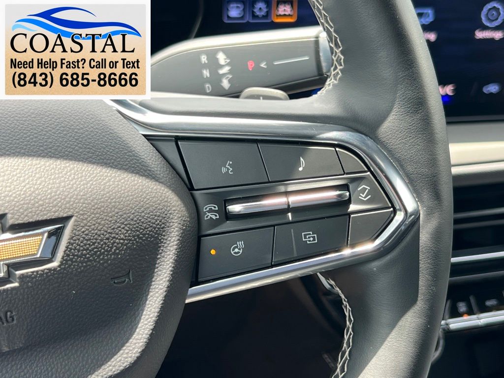 2025 Chevrolet Traverse LT White at Bob Mills Chevrolet