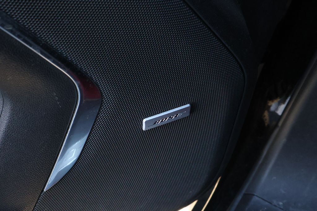 Thumbnail: 2023 Chevrolet Tahoe - 17