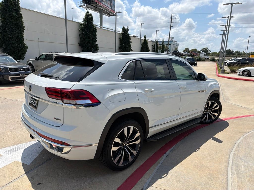 2020 Volkswagen Atlas Cross Sport 3.6L V6 SEL R-Line White at DeMontrond Auto Country