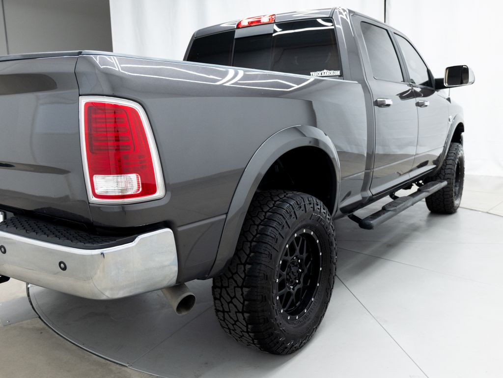 2018 Granite Crystal Metallic Clearcoat Ram 2500 Laramie 4X4 Truck