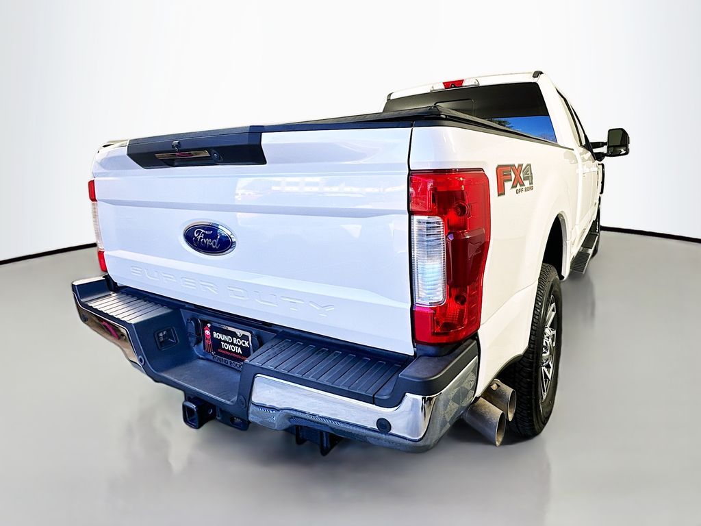 Thumbnail: 2019 Ford Econoline - 5