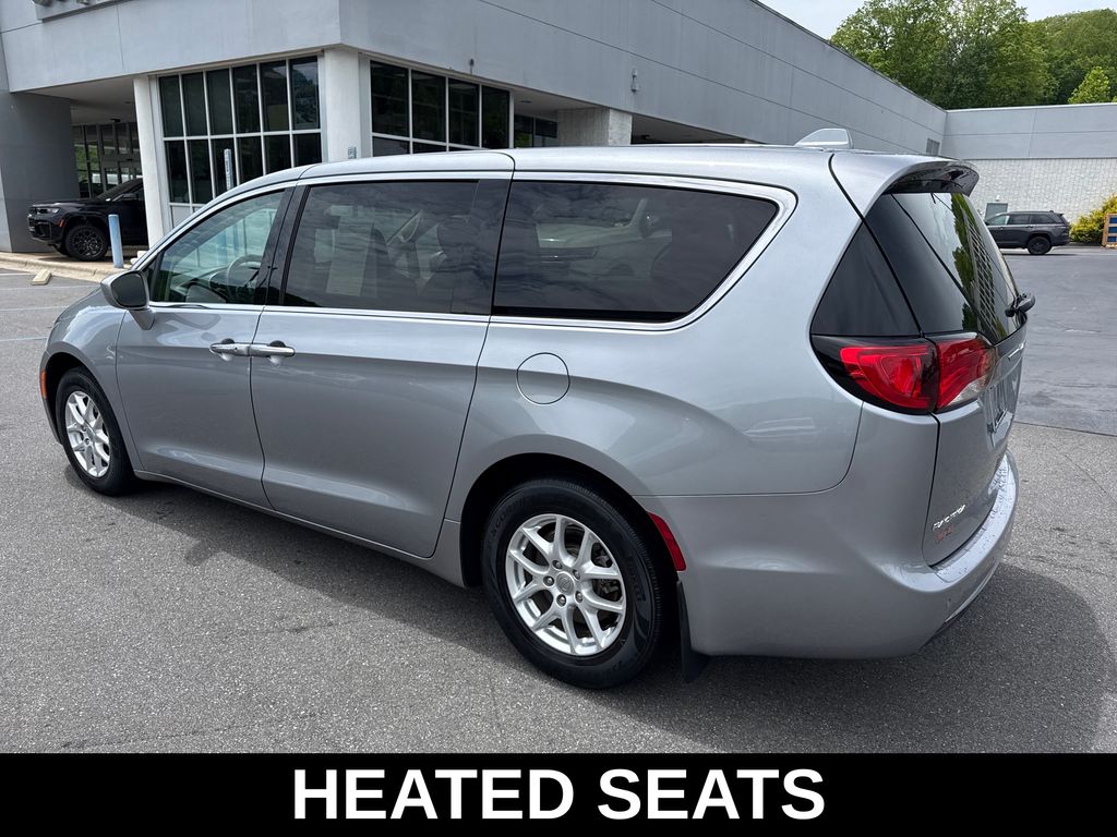 used 2020 Chrysler Pacifica car, priced at $15,990
