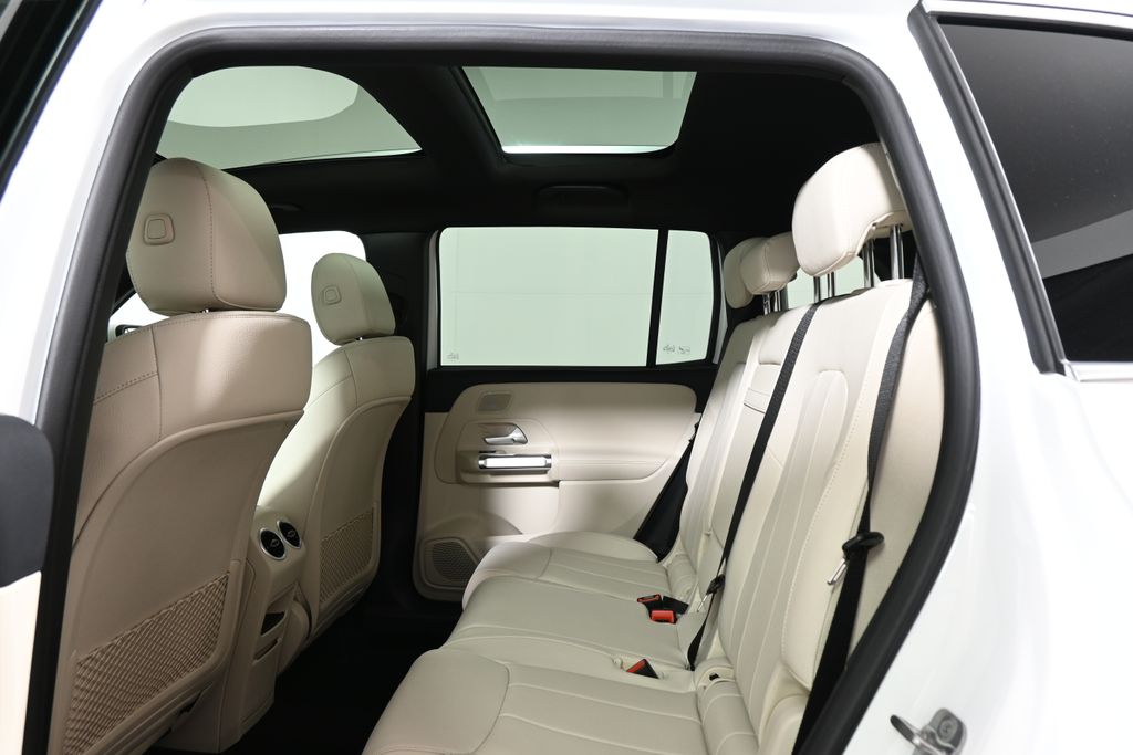 Thumbnail: 2026 Mercedes-Benz GLB - 26