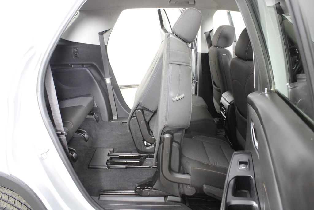 Used 2021 Chevrolet Traverse for sale in 