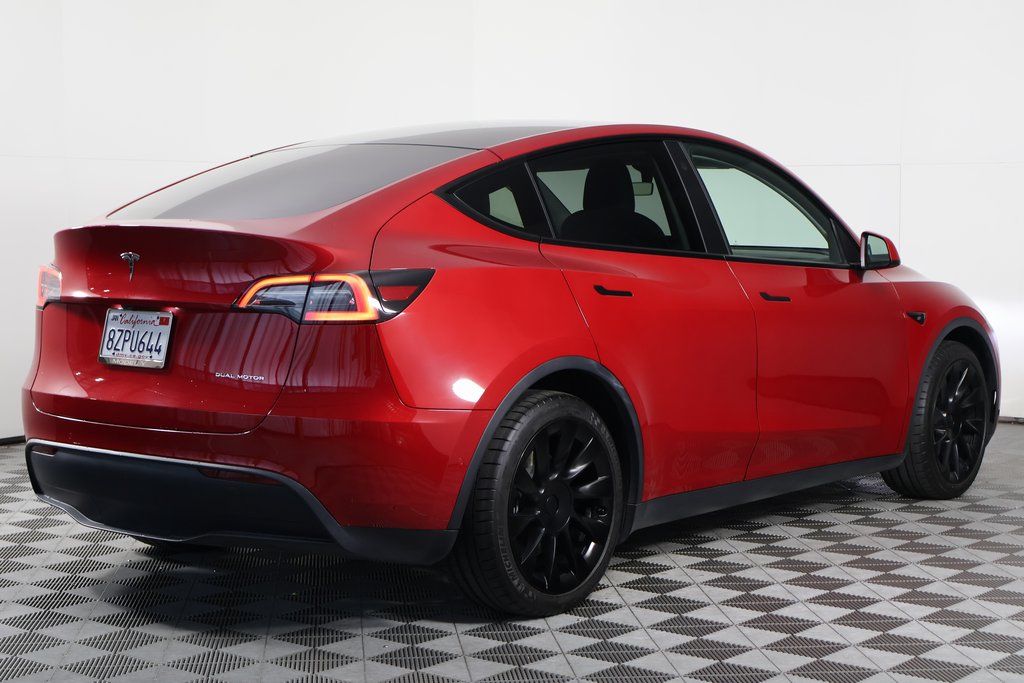 Thumbnail: 2022 Tesla Model Y - 4