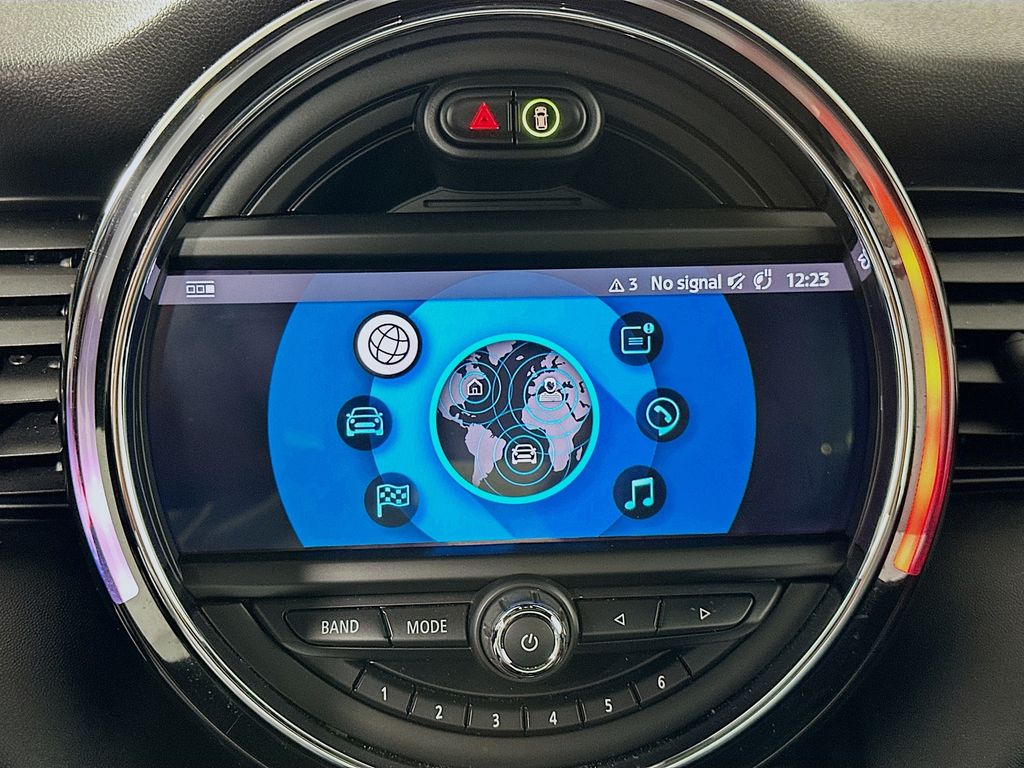 Thumbnail: 2020 MINI Cooper - 15