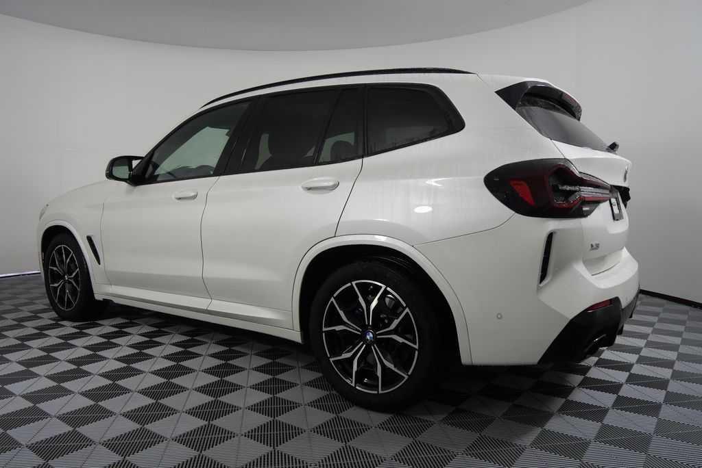 2023 BMW X3 M40i 6