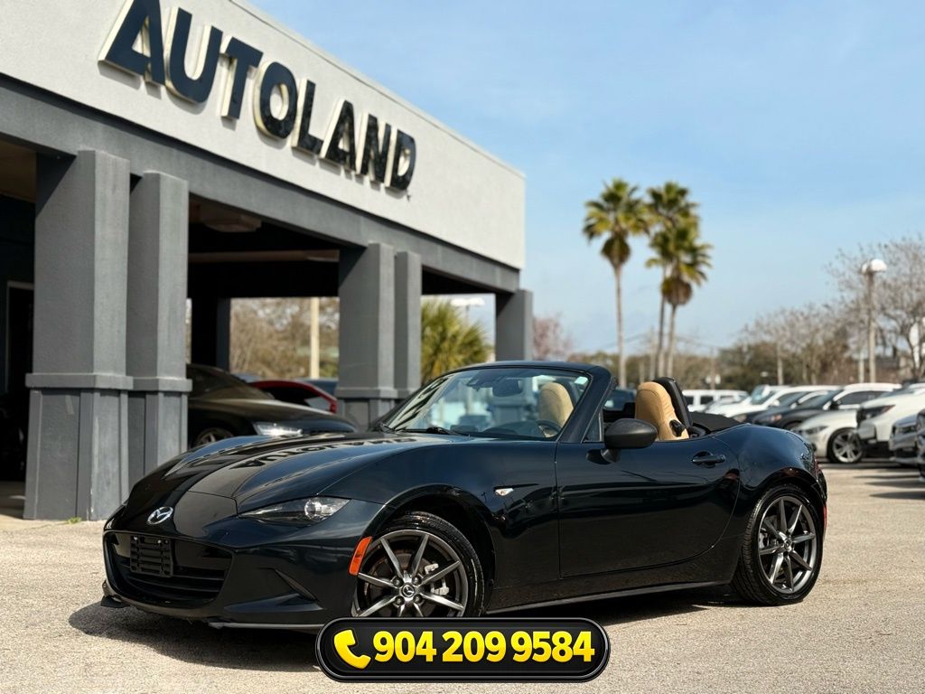 Jet Black Mica 2016 Mazda MX-5 Miata Grand Touring Convertible Convertible Rear-Wheel Drive 6-Speed Automatic