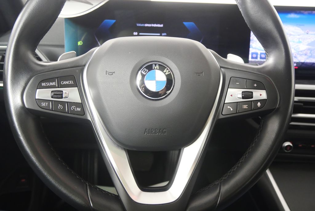 Thumbnail: 2024 BMW 3 Series - 20