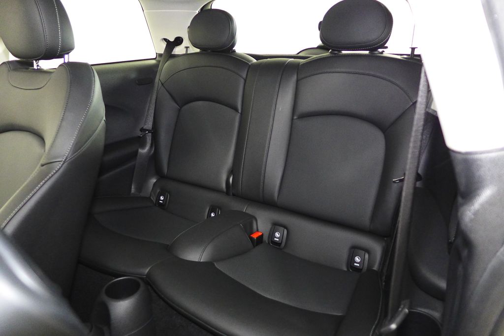 Thumbnail: 2023 MINI Cooper - 21