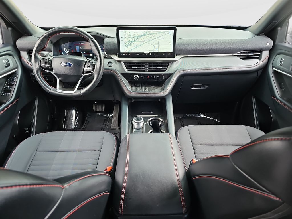 Used 2025 Ford Explorer SUV