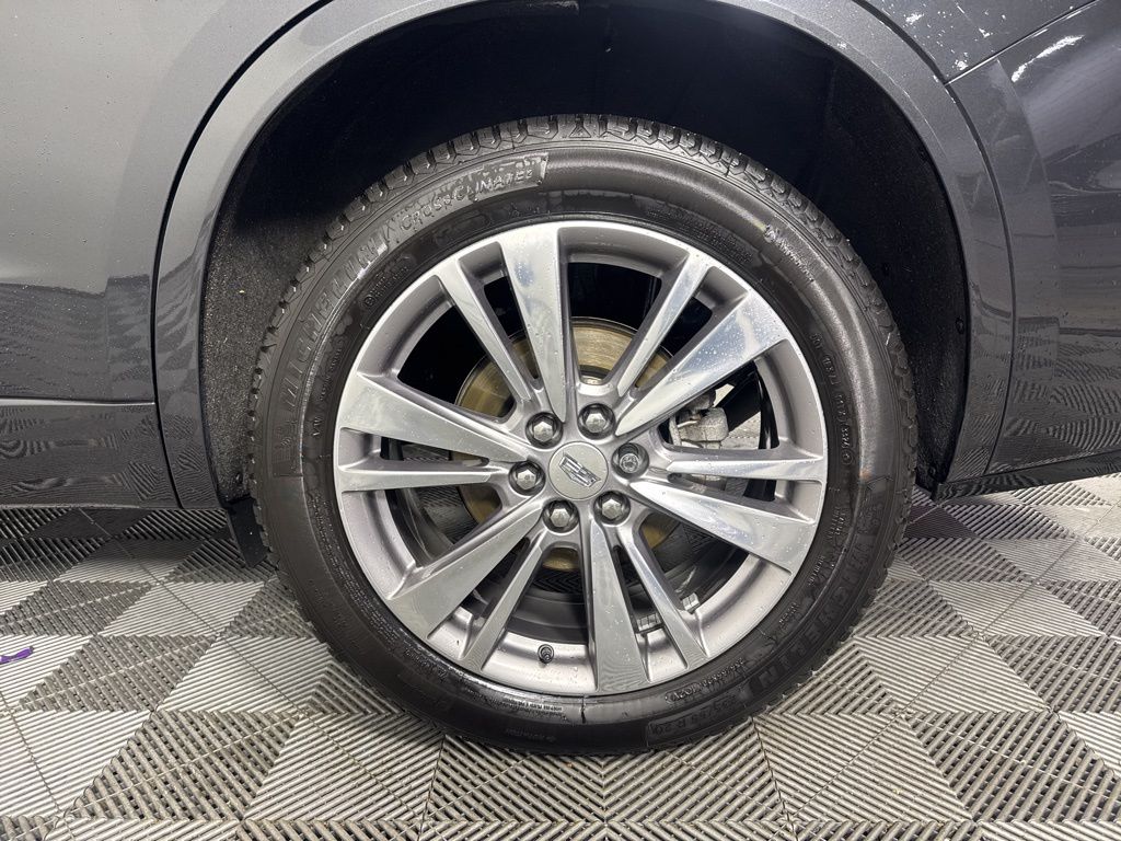 Thumbnail: 2020 Cadillac XT6 - 10