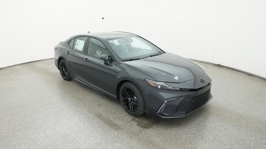 2025 Toyota Camry SE 7
