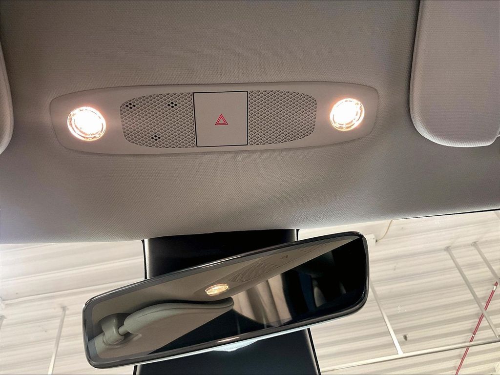 2018 Tesla Model 3 — photo 26