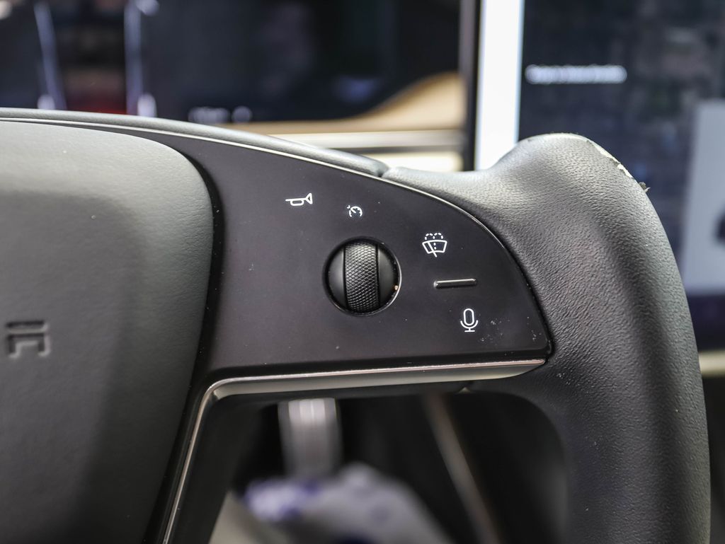 Thumbnail: 2021 Tesla Model S - 13