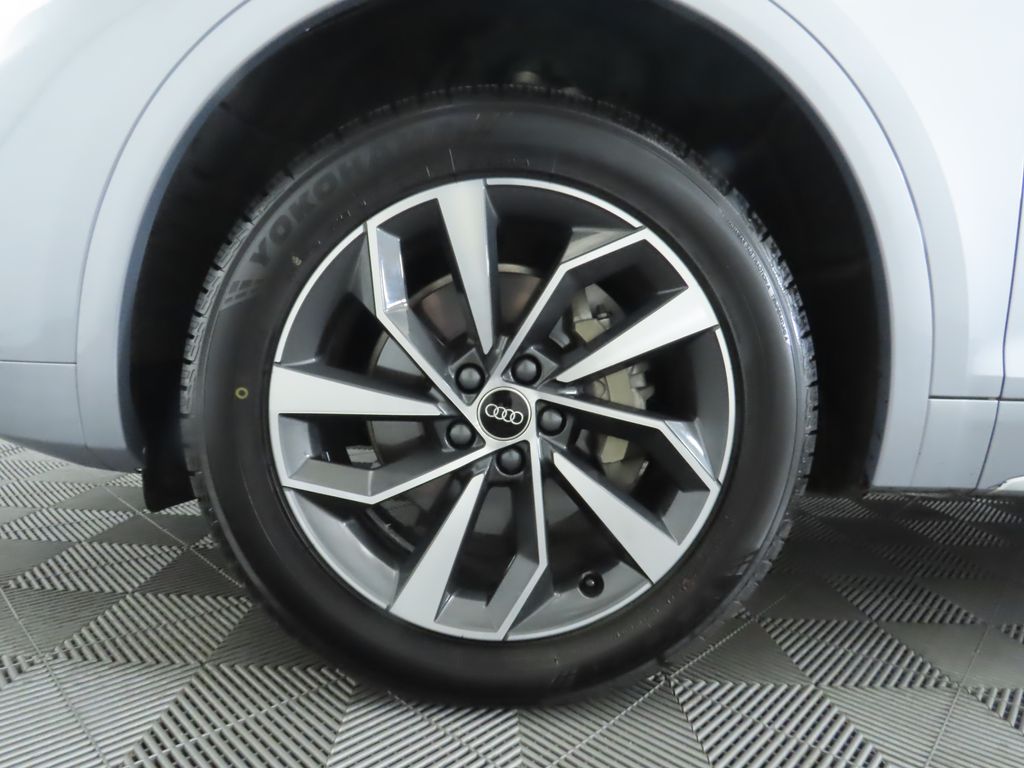 2022 Audi Q5 e Premium Plus 31