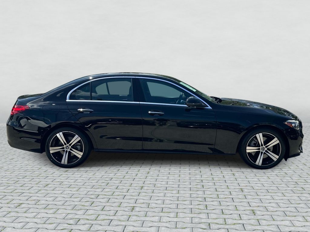 Thumbnail: 2023 Mercedes-Benz C-Class - 4