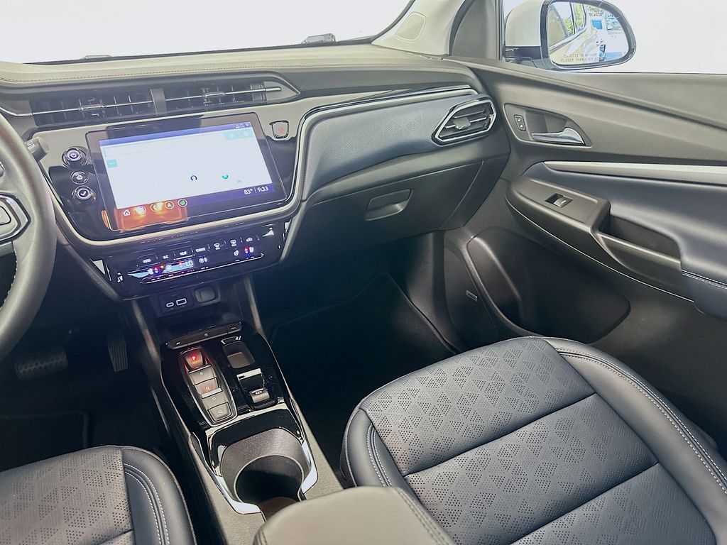 Thumbnail: 2022 Chevrolet Bolt EV - 25
