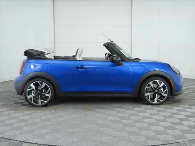 Thumbnail: 2026 MINI Cooper - 4