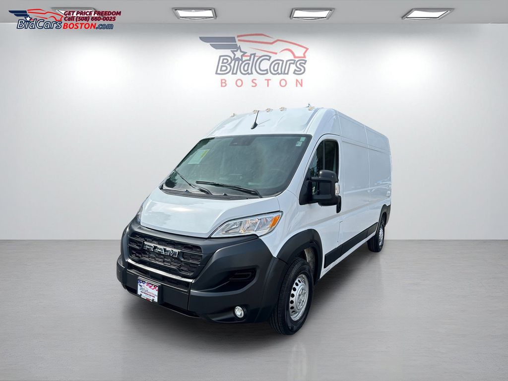 Bright White Clearcoat 2025 RAM ProMaster Van 9-Speed Automatic