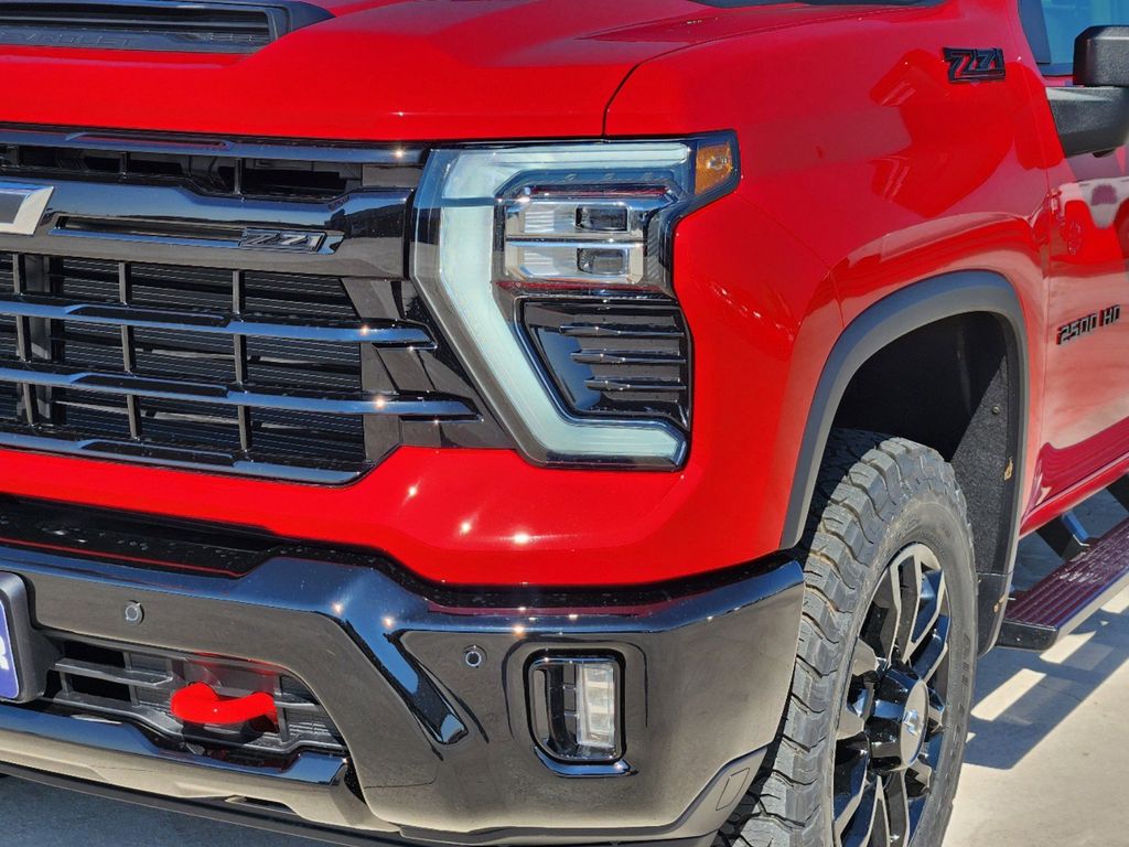 2025 Chevrolet Silverado 2500HD LT 5