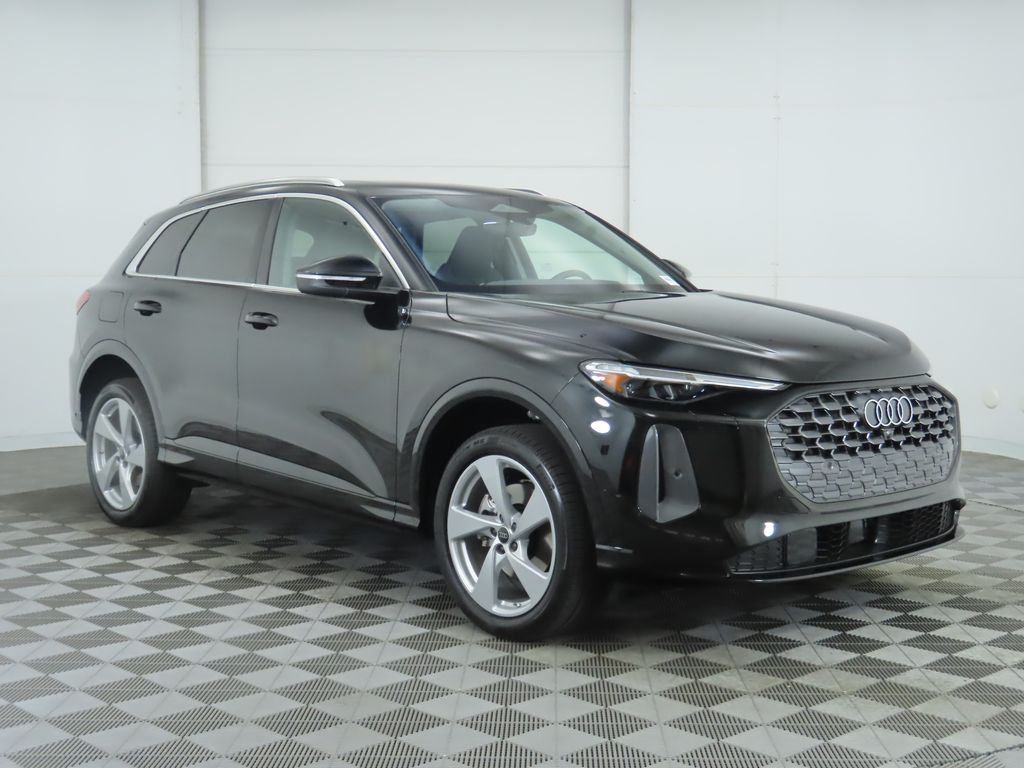 Thumbnail: 2025 Audi Q5 - 4