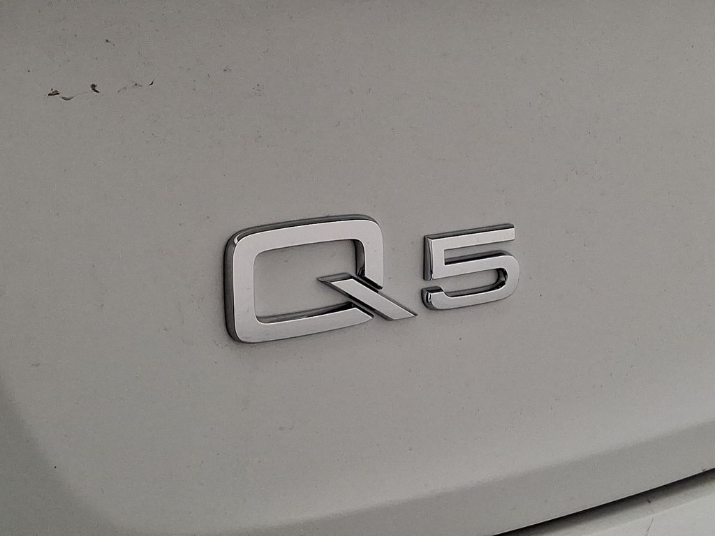 2025 Audi Q5  16