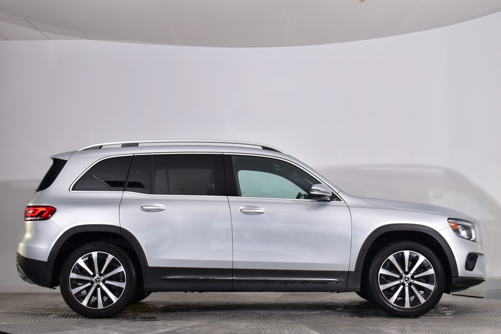 Thumbnail: 2022 Mercedes-Benz GLB - 6