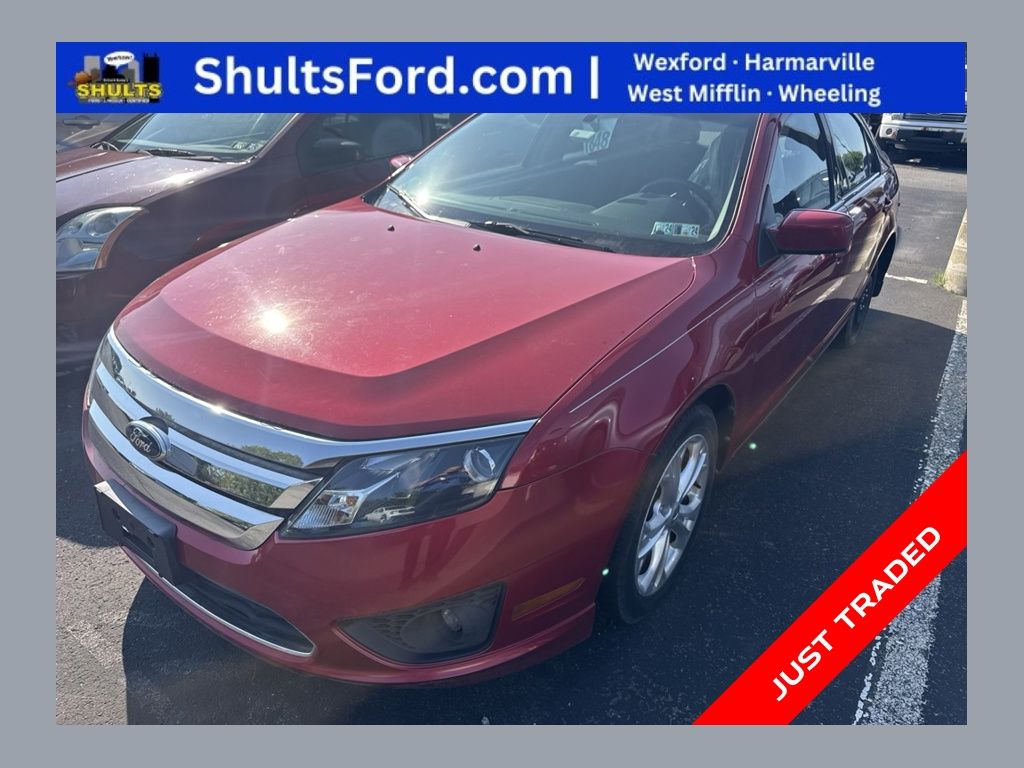 Red Candy Metallic Tinted 2012 Ford Fusion Sedan Front-Wheel Drive 6-Speed Automatic