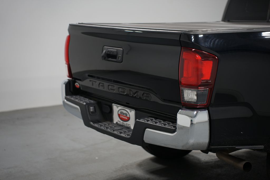 2021 Toyota Tacoma SR5 9