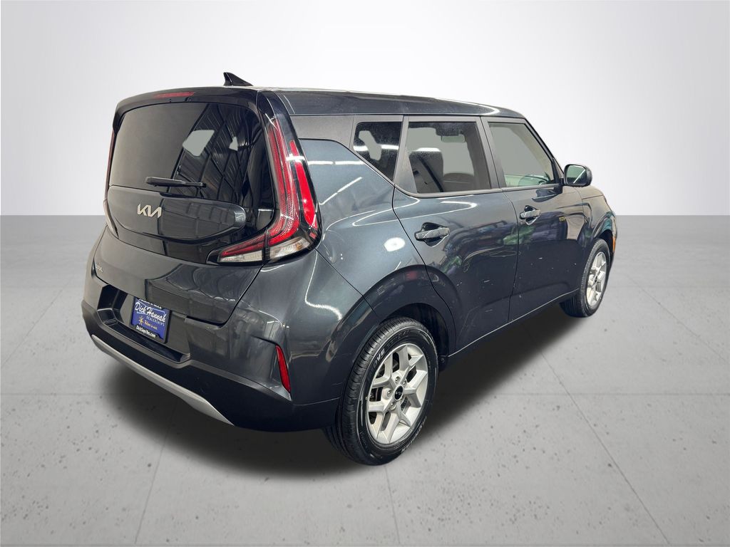 2024 Kia Soul LX