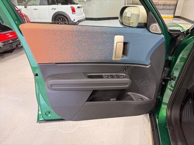 Thumbnail: 2025 MINI Cooper Countryman - 10