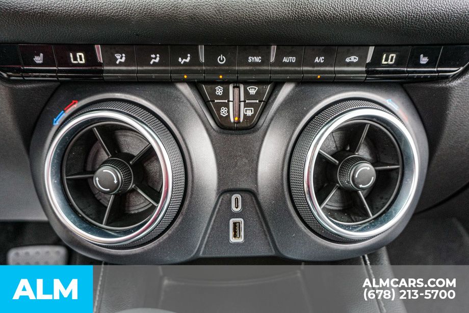 Used 2025 Black Chevrolet LT image 43
