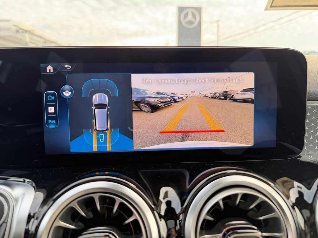 new 2026 Mercedes-Benz GLB car