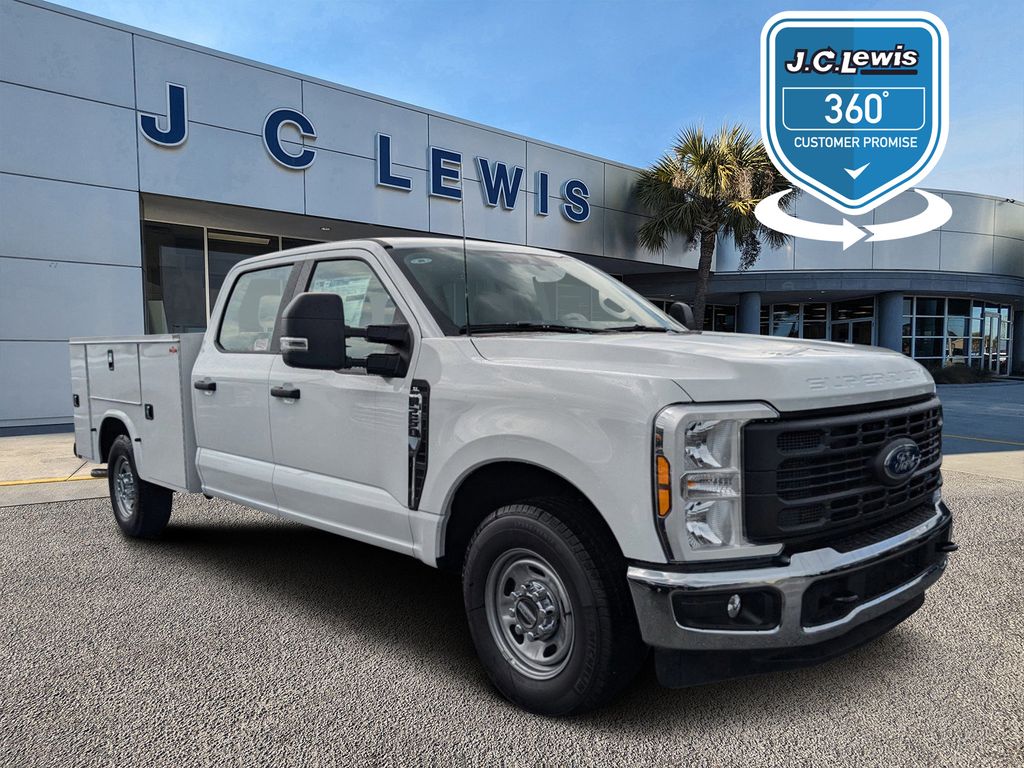 2025 Ford F-250 Super Duty XL