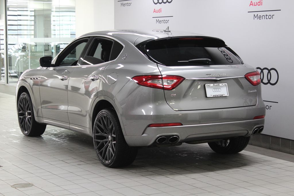 2019 Maserati Levante Base 4