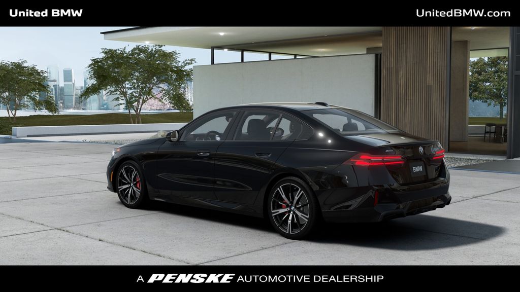 Thumbnail: 2026 BMW 5 Series - 2