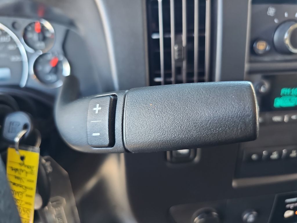 Used 2025 GMC Savana 3500 Van