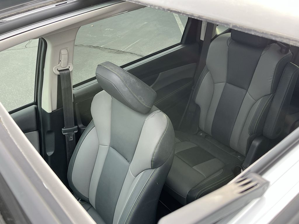 Used 2024 Crystal Black Silica Subaru Onyx Edition image 21