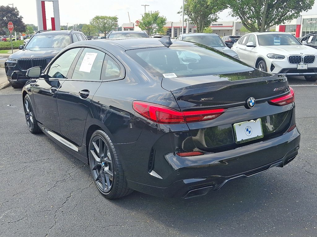 Thumbnail: 2022 BMW 2 Series - 4